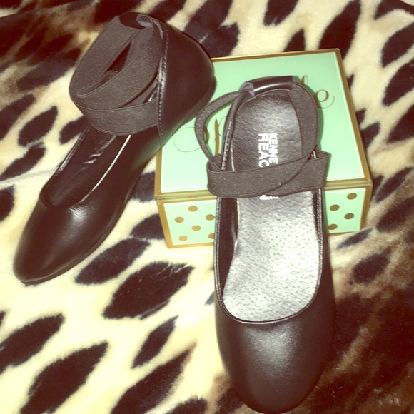 Kenneth Cole Reaction Other - Girl's Kenneth Cole Reaction Ballet Flats